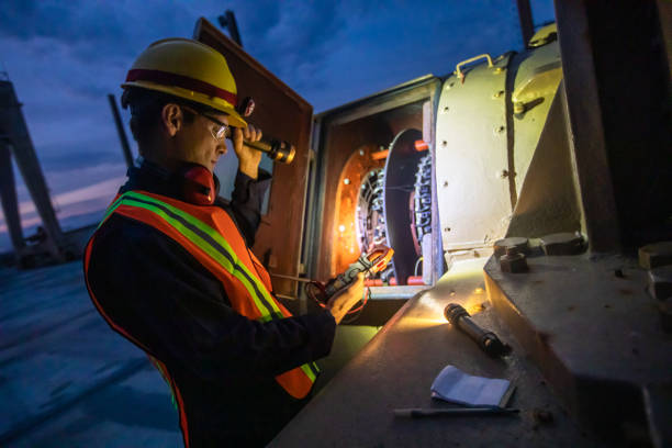 Best Emergency Electrician Near Me  in Roslyn Estates, NY